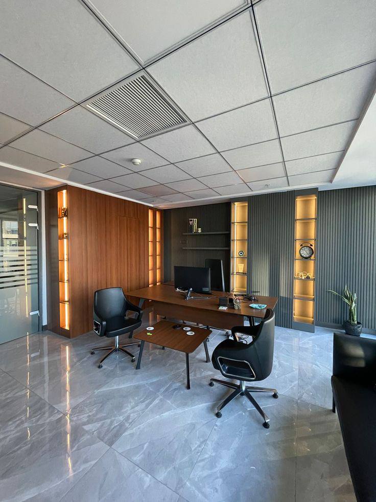 Escritório corporativo limpo e moderno